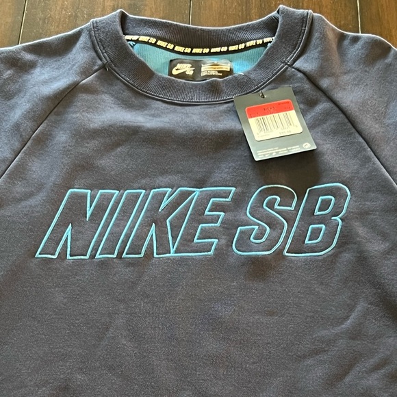 2015 NWT NIKE SB DRI-FIT SKATEBOARDING NAVY BLUE CREWNECK SWEATSHIRT MEN’S LARGE - Picture 5 of 11